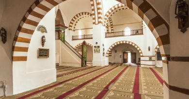 Экскурсии в `Мечеть Джума-Джами` из Балаклавы