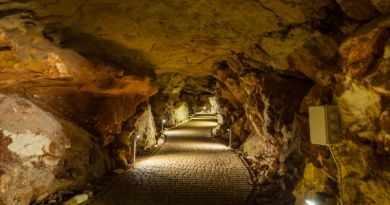Экскурсии в `Пещера Таврида` из Балаклавы