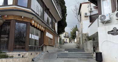 Остановка на маршруте — Гурзуф