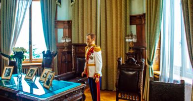 Визуальное знакомство с локацией: Ливадийский дворец